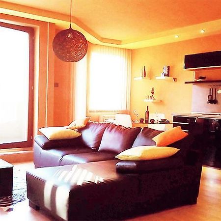 Aya'S Apartment Plovdiv Ngoại thất bức ảnh